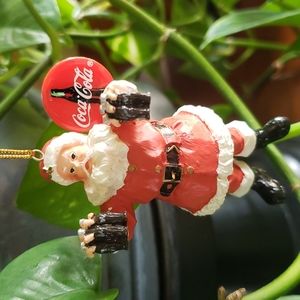 Vintage Santa Coca-Cola company Ornament 6pack 2000 coke Bottles